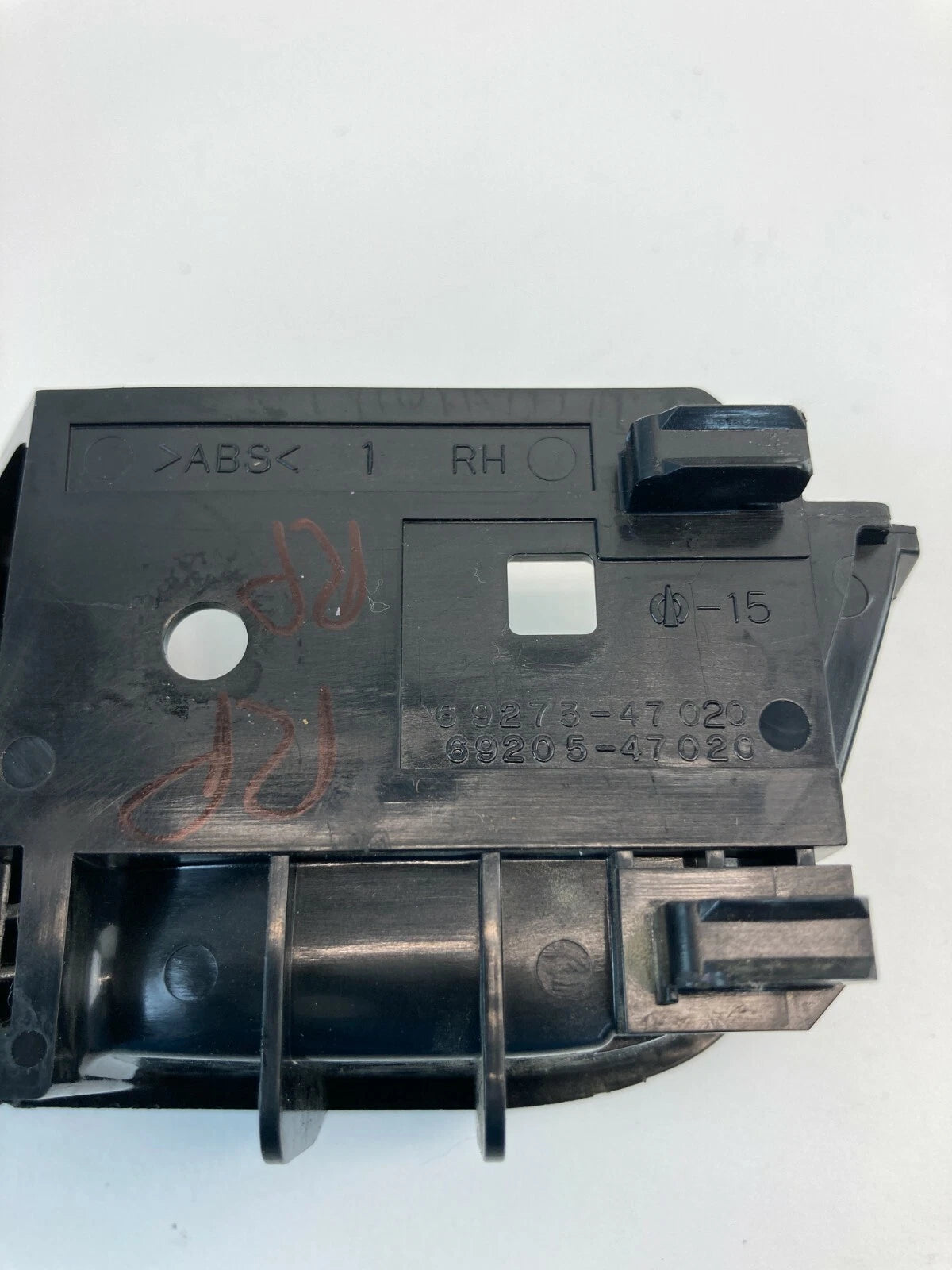 2004-2009 TOYOTA PRIUS REAR RIGHT SIDE INTERIOR DOOR HANDLE ASSY 69205-47020 OEM