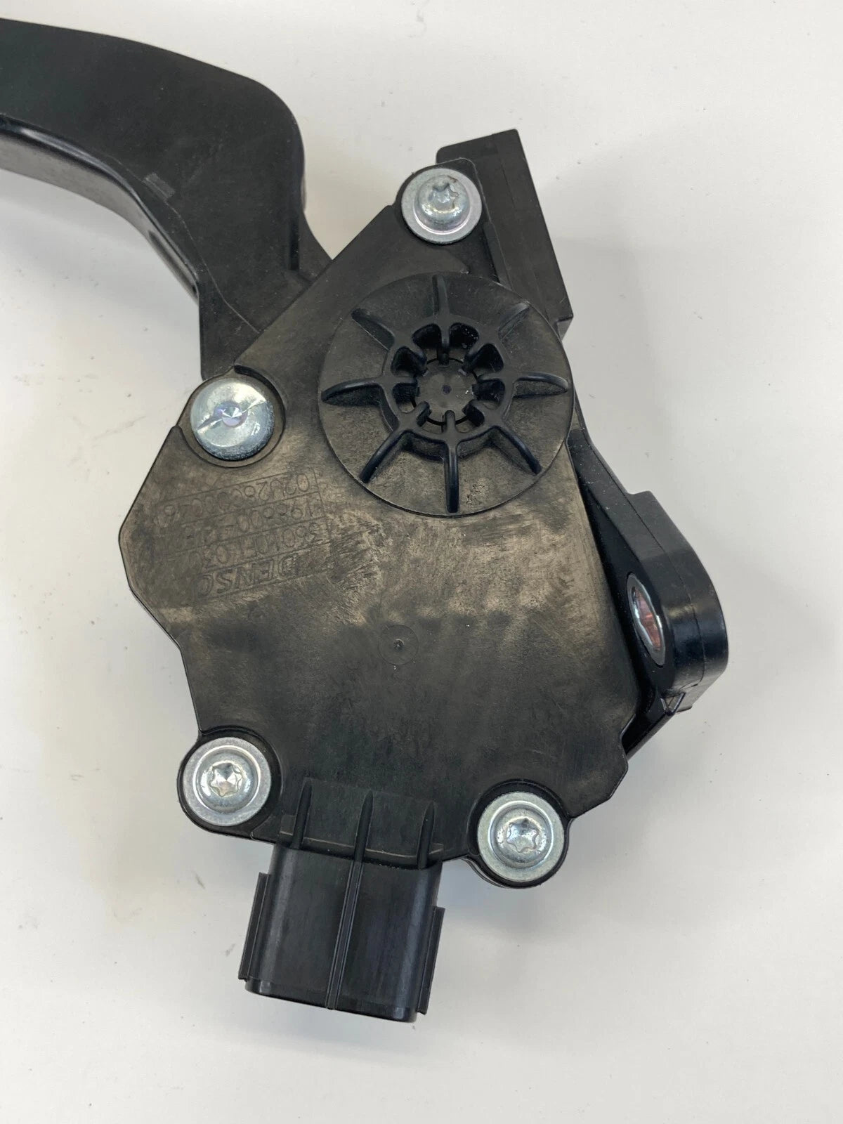 2017-2024 SUBARU IMPREZA 2.0L AT ACCELERATOR GAS PEDAL ASSEMBLY 36010FL030 OEM