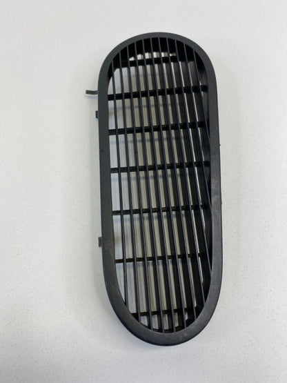 1998-2010 Volkswagen New Beetle Hatchback Trunk Right Side Speaker Cover Grille