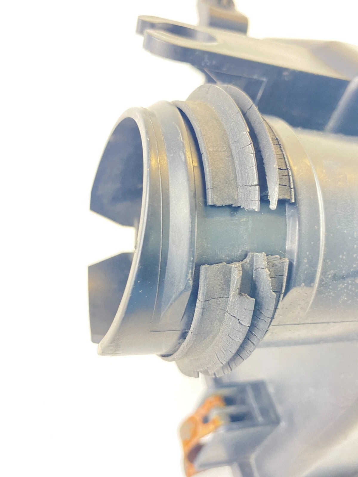 07-10 HYUNDAI ELANTRA SEDAN 2.0L AIR INTAKE CLEANER BOX LOWER COVER 28112-2H100