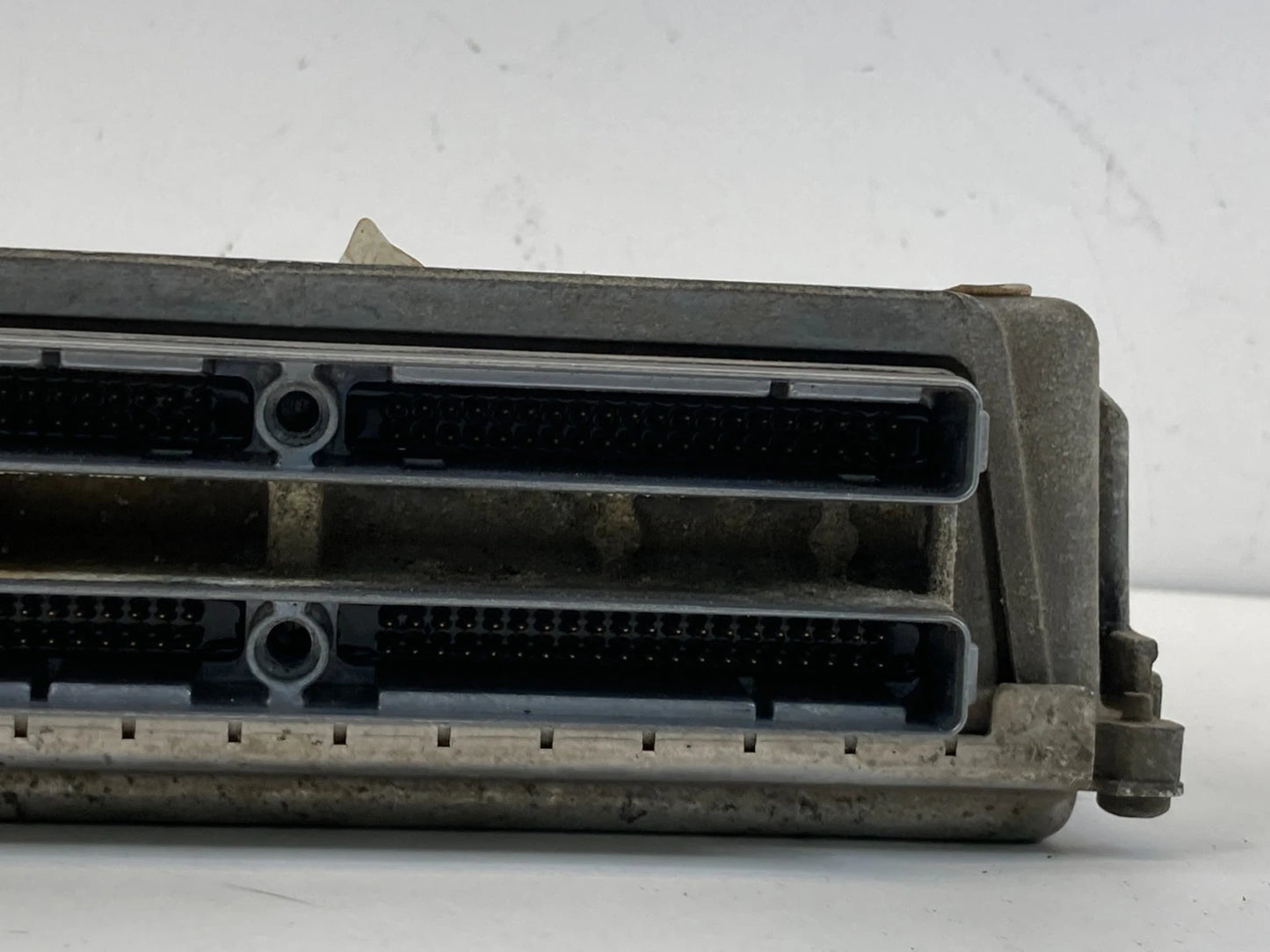 2000-2002 CHEVROLET CAMARO ENGINE CONTROL MODULE COMPUTER UNIT 09357440 OEM