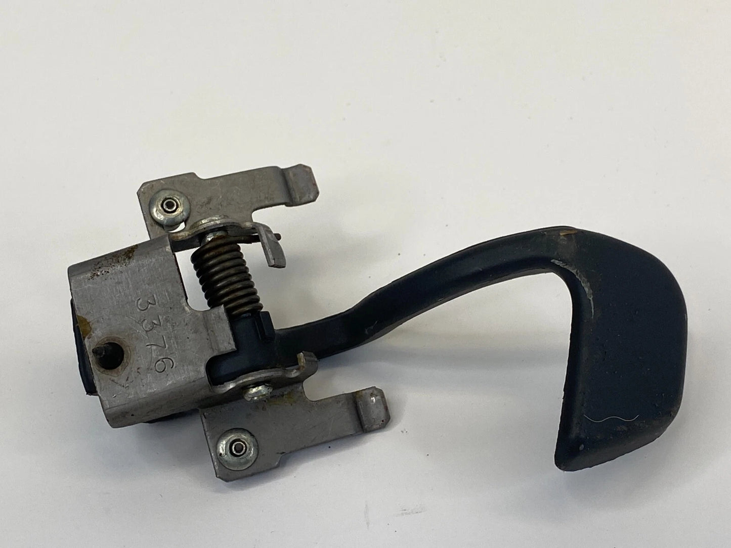1998-2004 CHEVROLET S10 REAR RIGHT PASSENGER INNER DOOR HANDLE 15997814 OEM