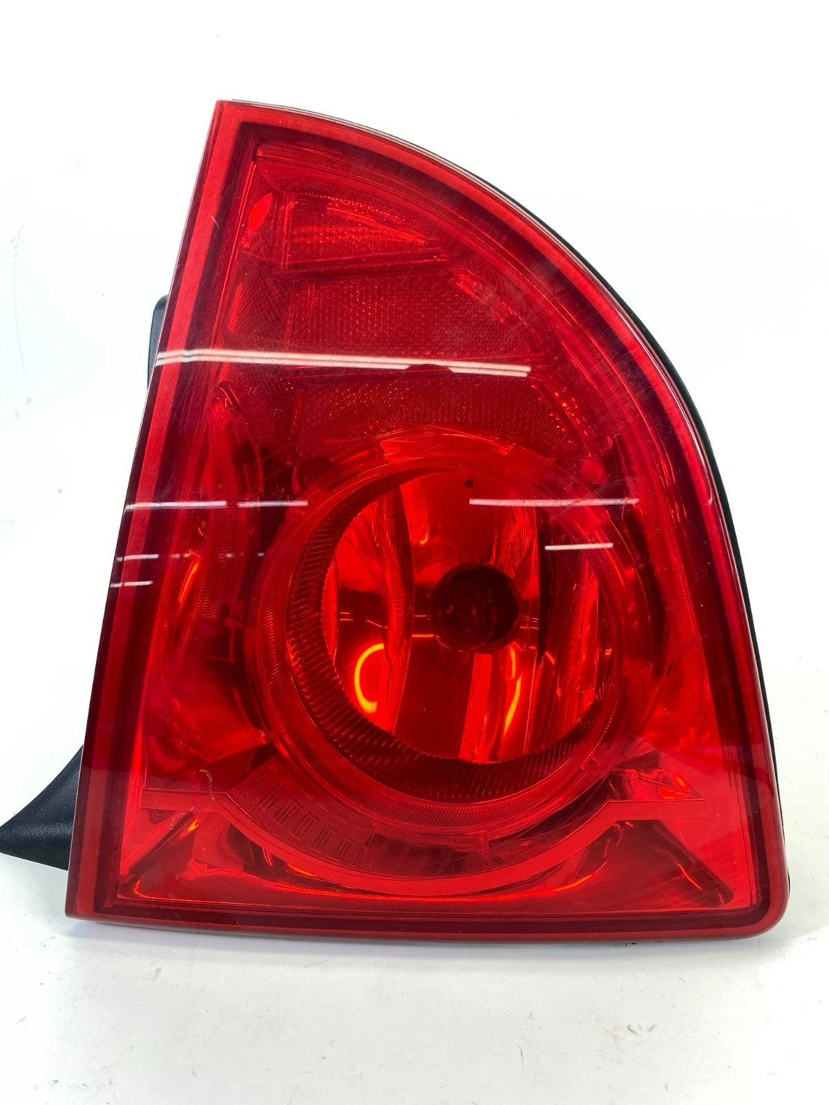 2008-2012 CHEVROLET MALIBU REAR RIGHT PASSENGER SIDE TAIL LAMP ASSY 20914364 OEM