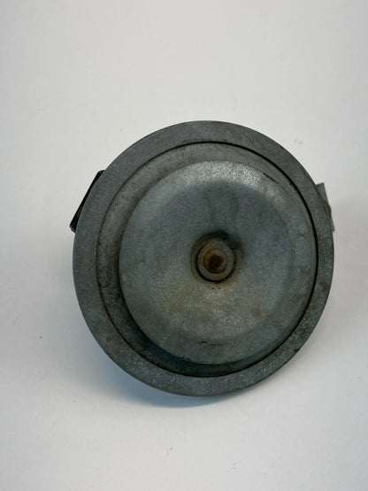 1999-2005 VOLKSWAGEN JETTA SEDAN ALARM SIREN HORN W/ BRACKET E67524 OEM