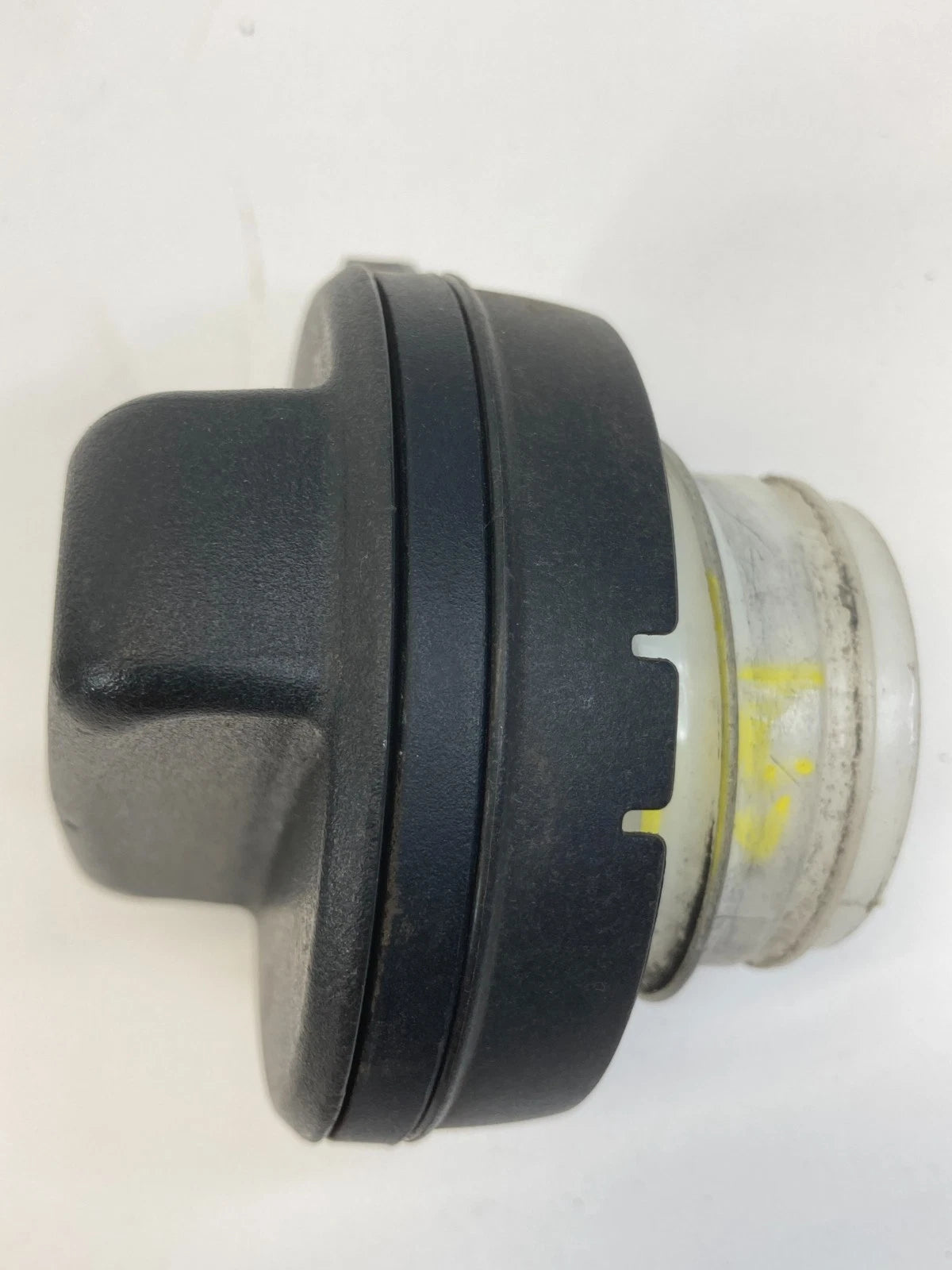 2008-2012 HONDA ACCORD SEDAN GAS FUEL FILLER TANK LID COVER CAP OEM