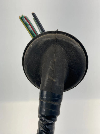 1997-2001 HONDA CR-V RIGHT TAILLIGHT SOCKET WIRE WIRING HARNESS CONNECTOR RR RH
