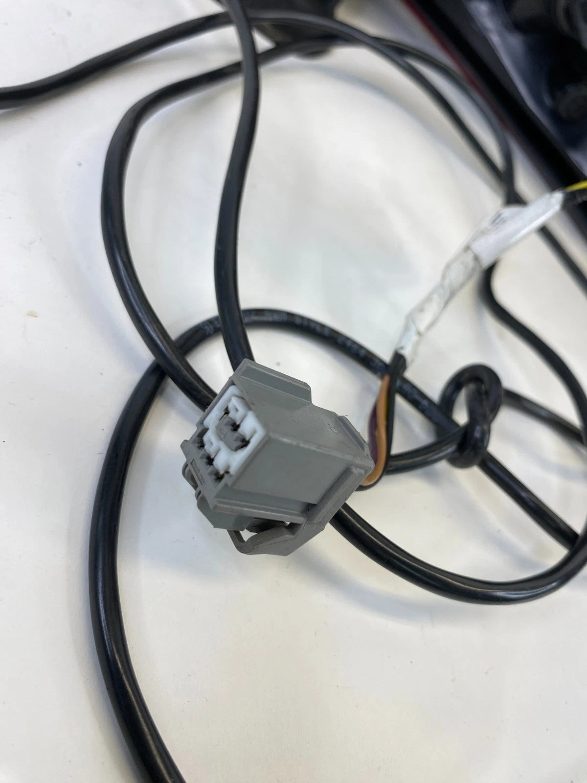 2016-2019 Ford Explorer Police Interceptor Utility Right Taillight Taillamp OEM