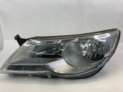 2009-2011 Volkswagen Tiguan Front Left Headlight Headlamp Halogen 5N1-941-031-AC