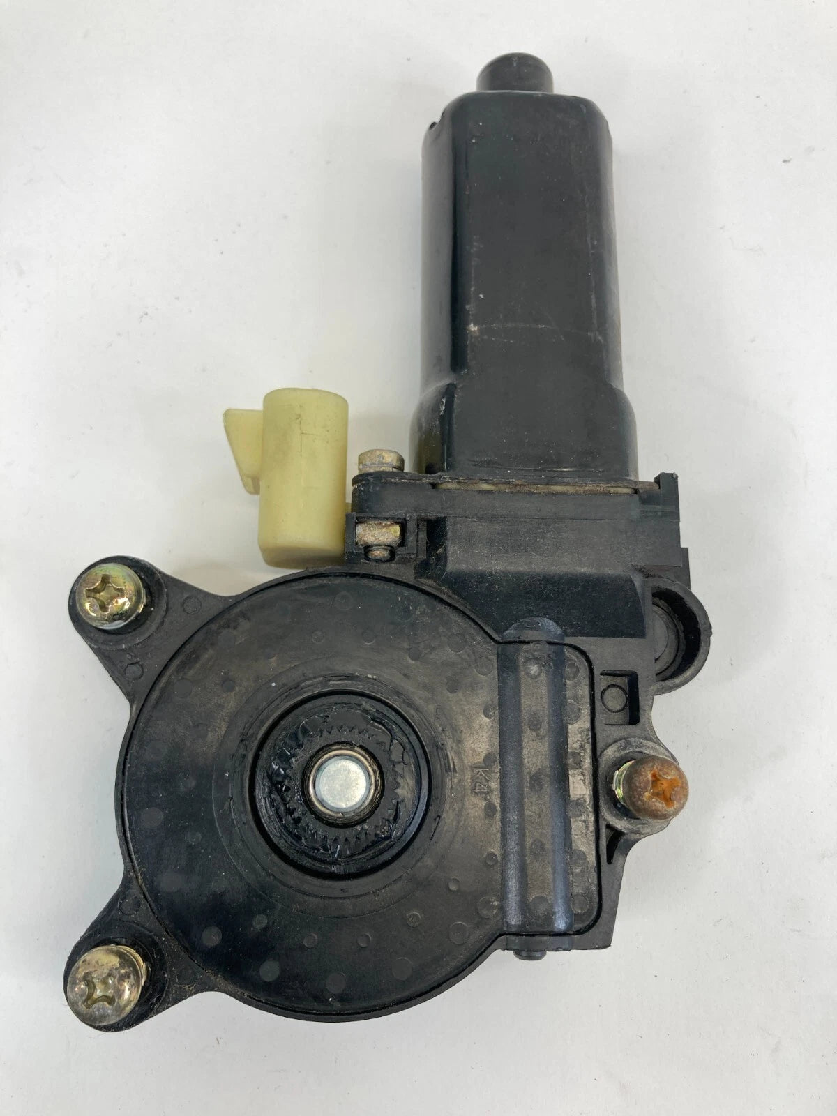 1999 00 01 02 03 04 2005 PONTIAC GRAND AM FRONT LEFT DRIVER SIDE WINDOW MOTOR