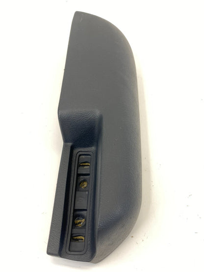 2001 2002 Chevrolet Chevy S10 FRONT DOOR ARMREST PAD DOOR PANEL TRIM RR RH OEM