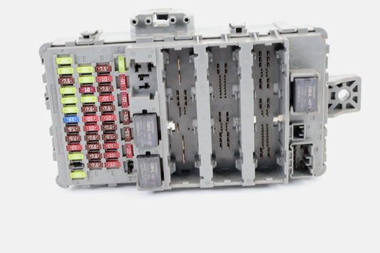 2016-2018 HONDA PILOT INTERIOR FUSE BOX UNDER DASH MICU JUNCTION BLOCK OEM
