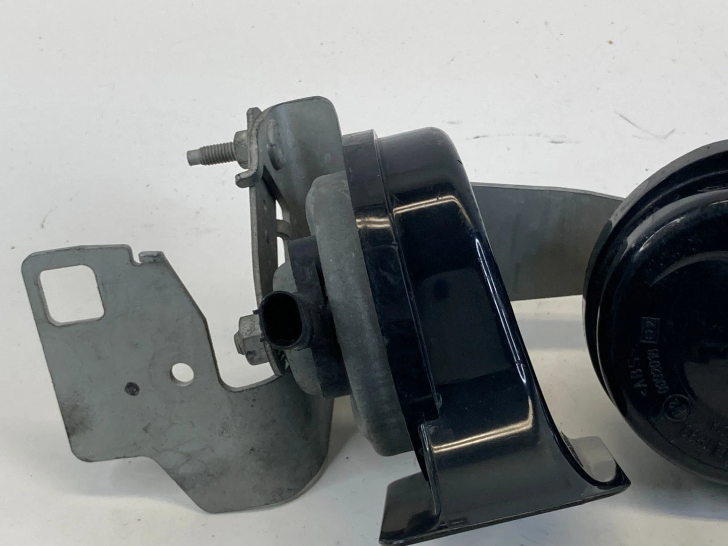 2004-2007 BMW 525I 530I HORN LOW & HIGH TONE NOTE SIREN ALARM E20092018 OEM