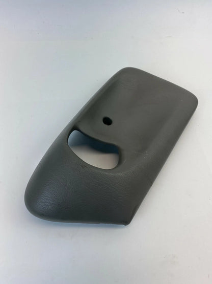 00-05 CHEVROLET IMPALA REAR LEFT SIDE INTERIOR DOOR HANDLE BEZEL TRIM 21995764