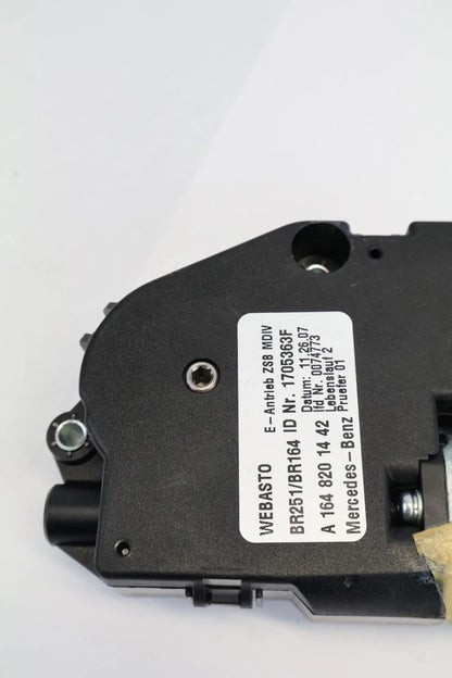2006-2013 MERCEDES W251 R350 SUN ROOF SUNROOF MOTOR A1648201442 OEM
