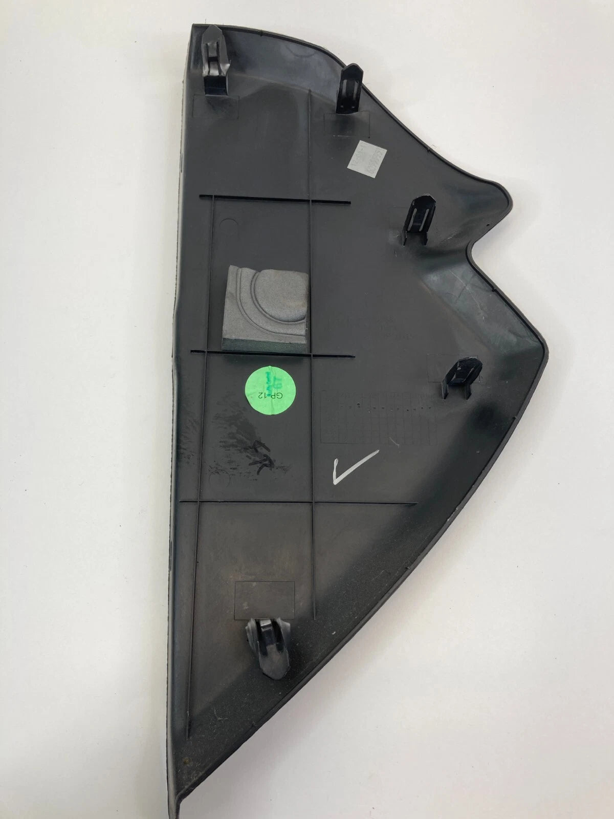 12-20 CHEVROLET SONIC DASH FRONT RIGHT SIDE END CAP TRIM COVER LID 96886258 OEM