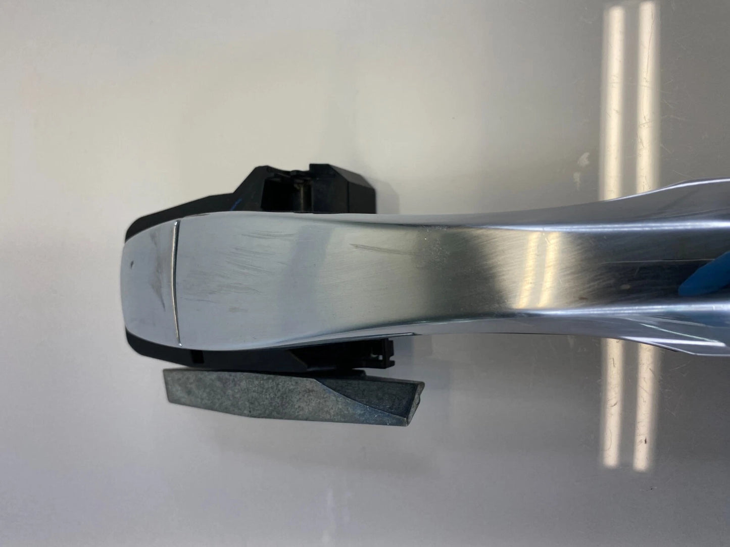 2012-2019 NISSAN VERSA SEDAN REAR LEFT SIDE EXTERIOR DOOR HANDLE ASSEMBLY OEM