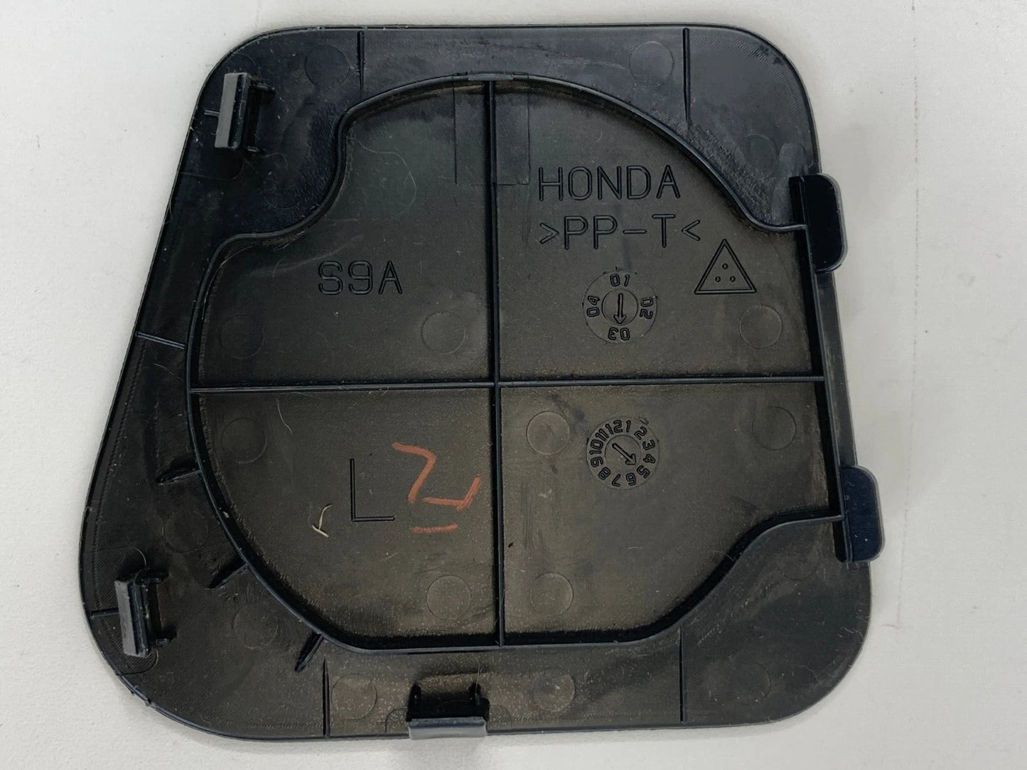 2002-2006 HONDA CR-V CRV DASH LEFT FUSE BOX ACCESS COVER TRIM OEM