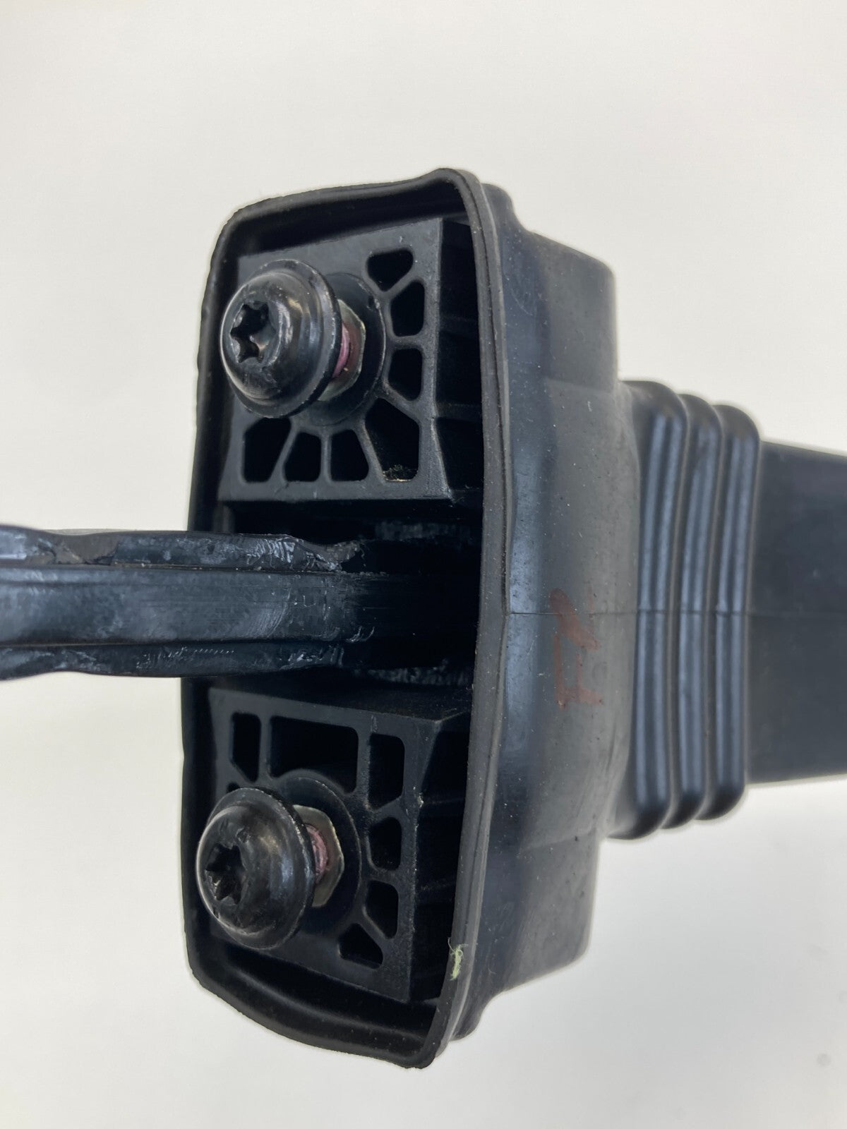 09-16 Audi A4 Quattro Front Right Side Door Check Stop Stopper Detent 8K0837249G