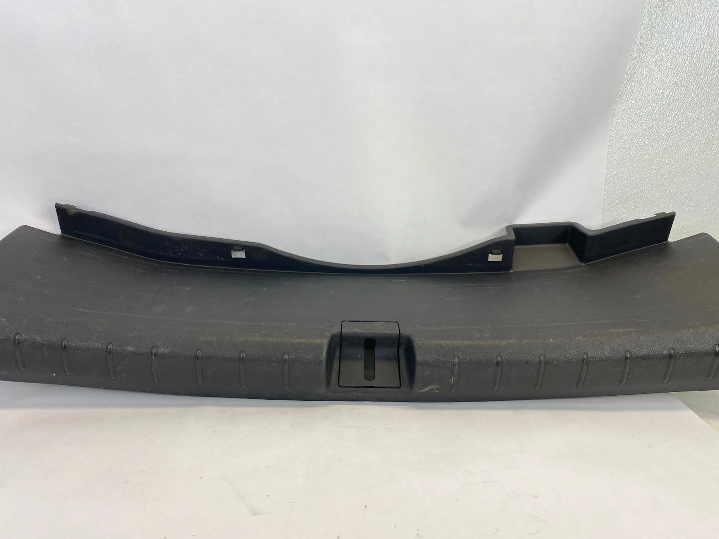13-17 HONDA ACCORD SEDAN REAR TRUNK SILL SCUFF PLATE TRIM COVER OEM 84640T2AA010