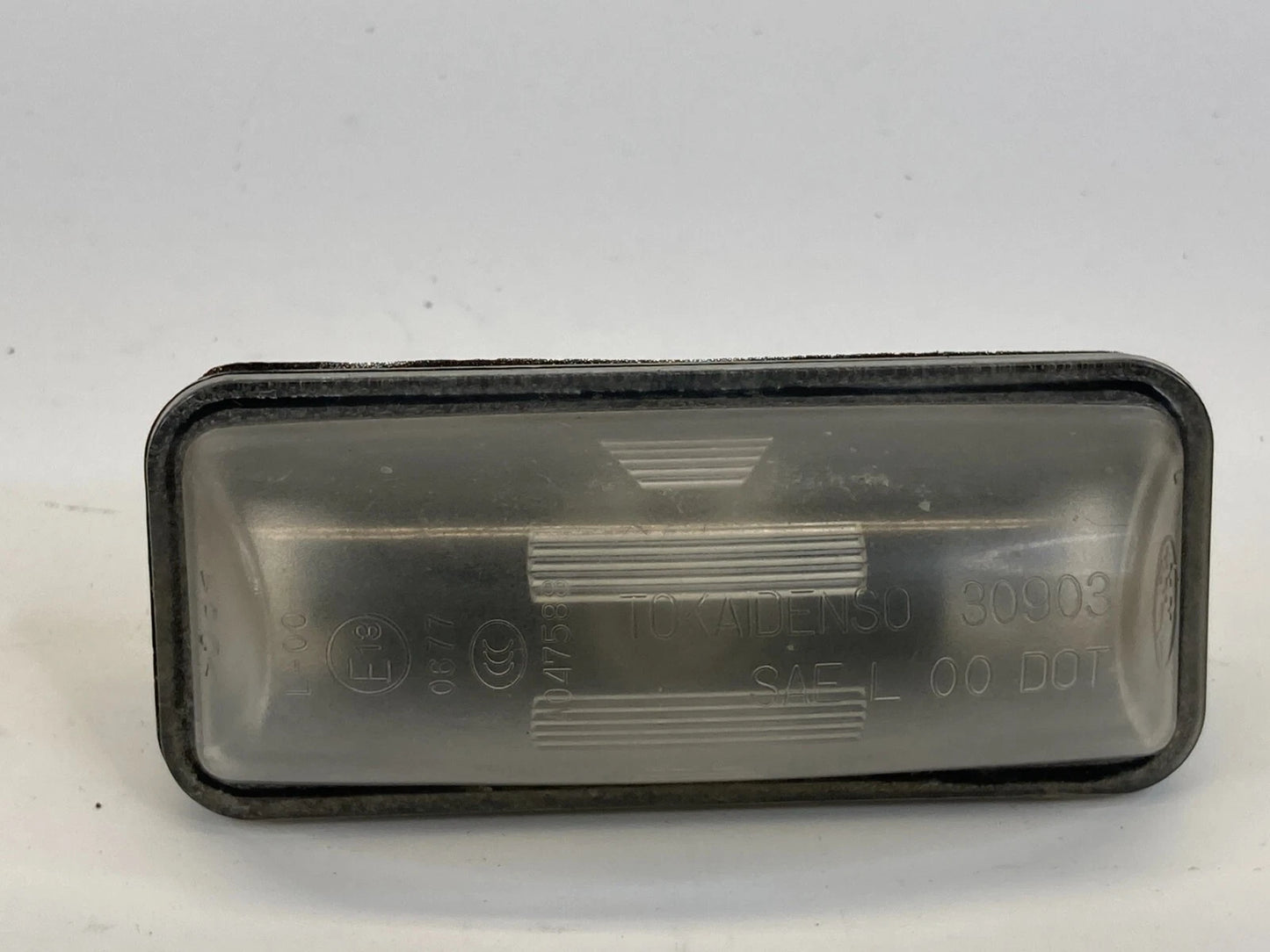 2010-2019 SUBARU LEGACY SEDAN REAR TRUNK LICENSE PLATE LAMP LIGHT E130677 OEM