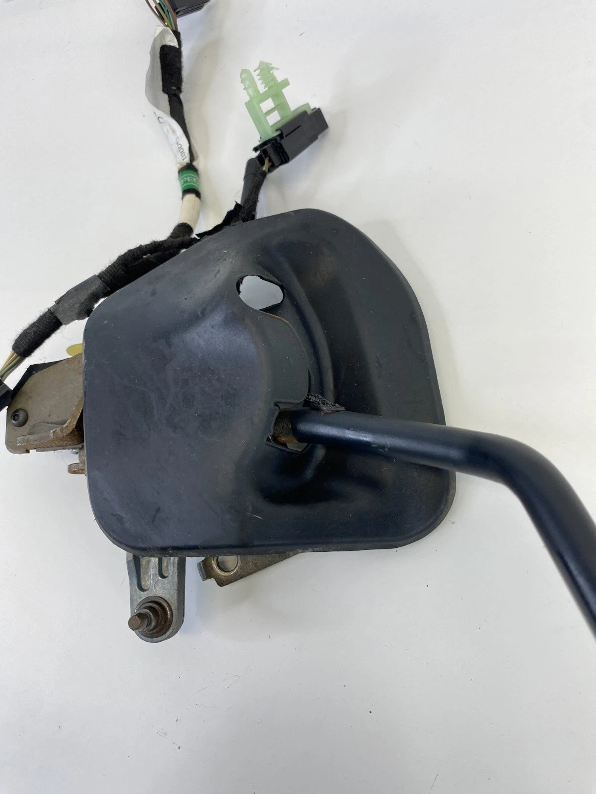 2016-2019 FORD INTERCEPTOR UTILITY AUTOMATIC GEAR SHIFTER LEVER HANDLE OEM