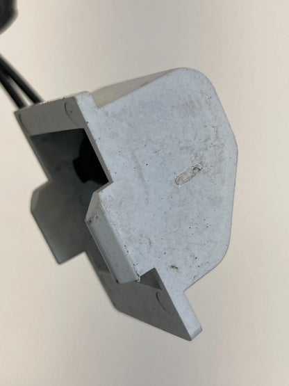 2001-2004 NISSAN PATHFINDER FRONT CENTER CONSOLE ASHTRAY ASH TRAY LIGHT LAMP