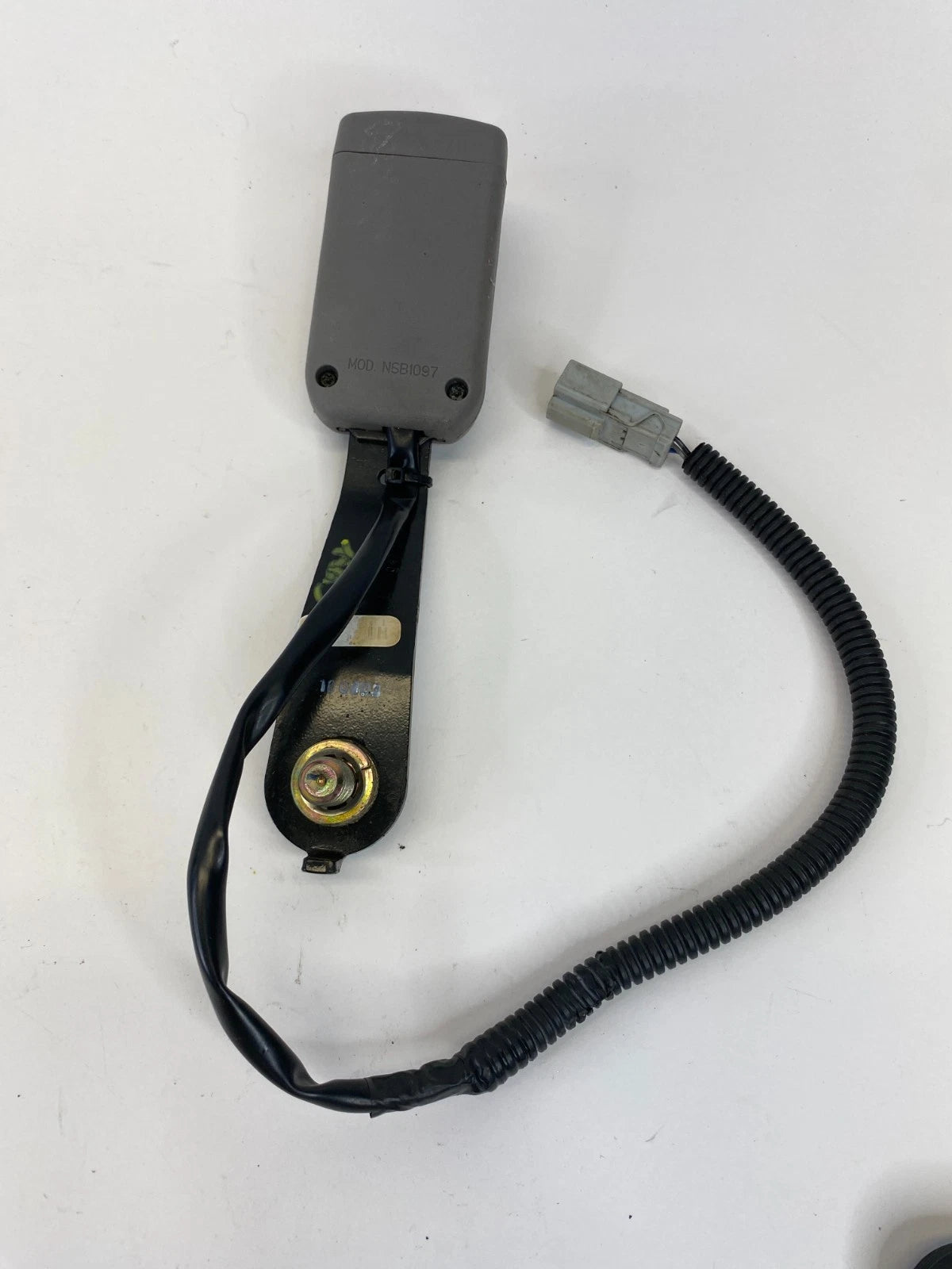 2002-2004 HONDA ODYSSEY FRONT RIGHT PASSENGER SEAT BELT BUCKLE RECEIVER GREY OEM