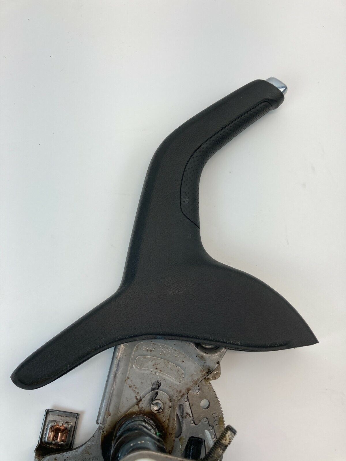 2007-2011 Hyundai Accent Hatchback Emergency Parking Brake Handle Lever 19329810