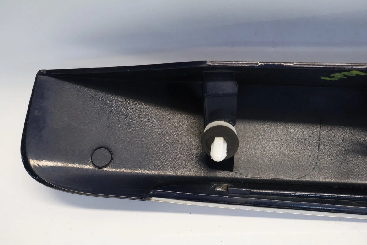 09-17 JEEP PATRIOT COMPASS TRUNK LIFT GATE LID LICENSE PLATE MOLDING BEZEL OEM