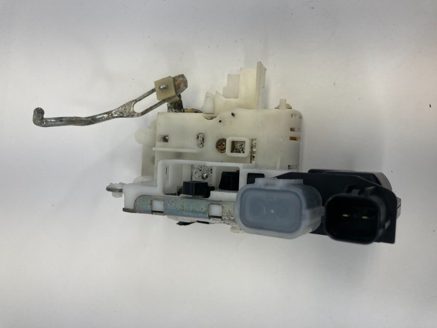 2002-2006 Honda CR-V CRV Rear Left Back Side Door Lock Latch Actuator OEM