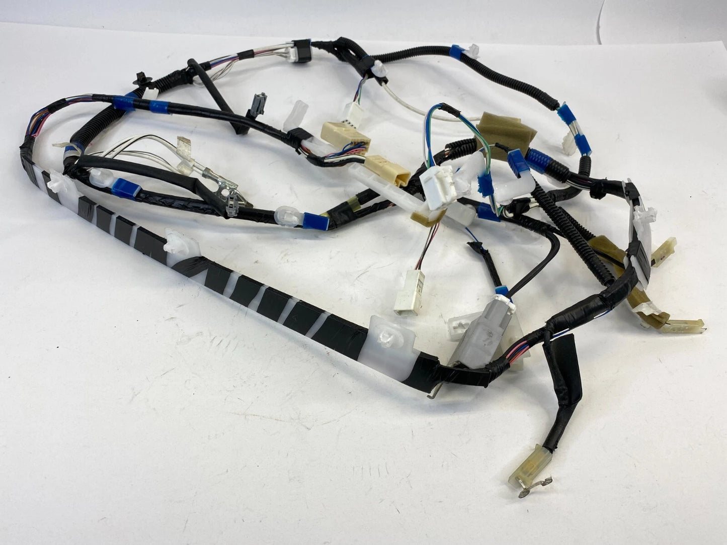 2004-2009 TOYOTA PRIUS REAR LIFTGATE LID TRUNK WIRE WIRING HARNESS 82185-47050