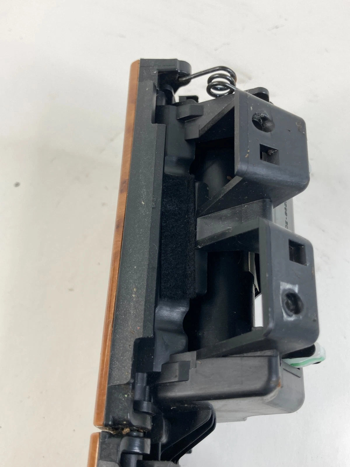 2003-2007 HONDA ACCORD FRONT CENTER CONSOLE ASHTRAY COIN TRAY POWER OUTLET