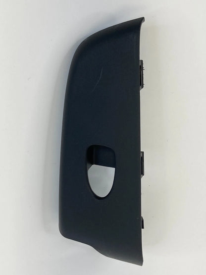 2006-2011 HONDA CIVIC SEDAN REAR RIGHT WINDOW SWITCH BEZEL TRIM SNA6-AO OEM
