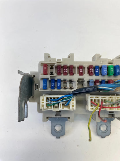 2003-2007 INFINITI G35 SEDAN INTERIOR DASH CABIN FUSE RELAY BOX OEM
