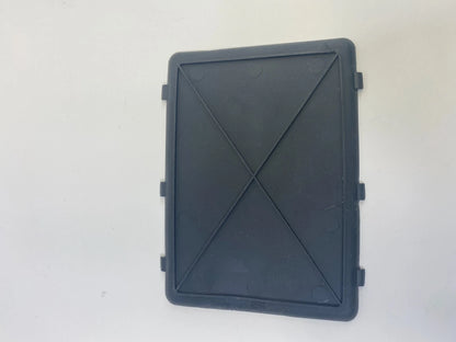 2007 2008 2009 SUZUKI XL-7 CENTER CONSOLE LINER RUBBER MAT INSERT AKM55909 OEM