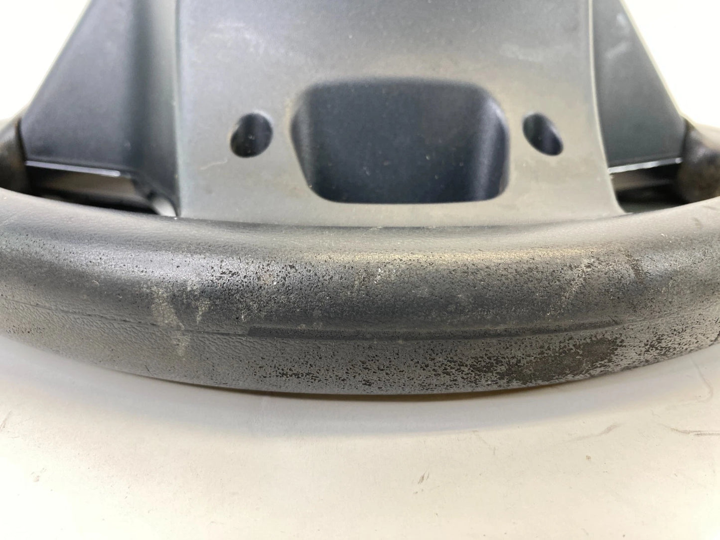 2016-2019 FORD EXPLORER 2016-2019 FORD INTERCEPTOR UTILITY STEERING WHEEL OEM