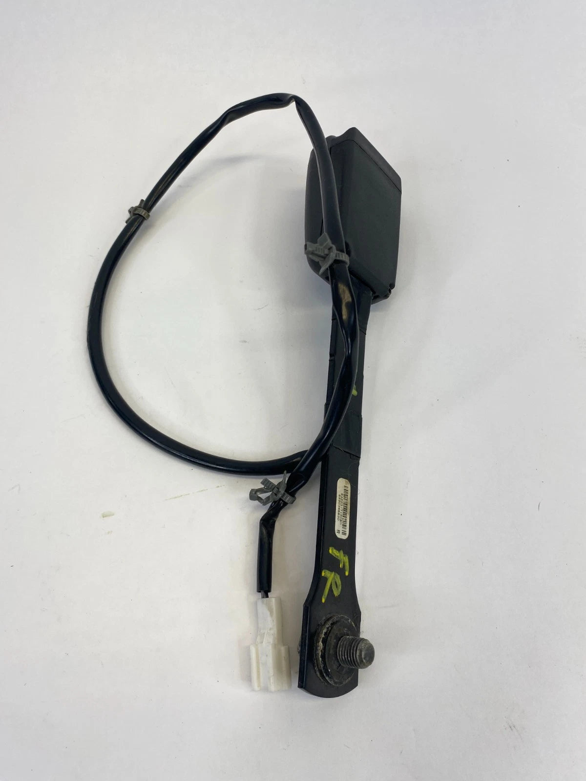2013-2019 NISSAN SENTRA FRONT RIGHT PASSENGER SEAT BELT BUCKLE RECEIVER WIRE OEM
