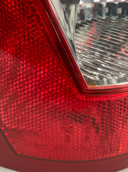 2005 05 DODGE MAGNUM REAR LEFT DRIVER TAIL LIGHT TAILLIGHT LAMP 04805967AG OEM