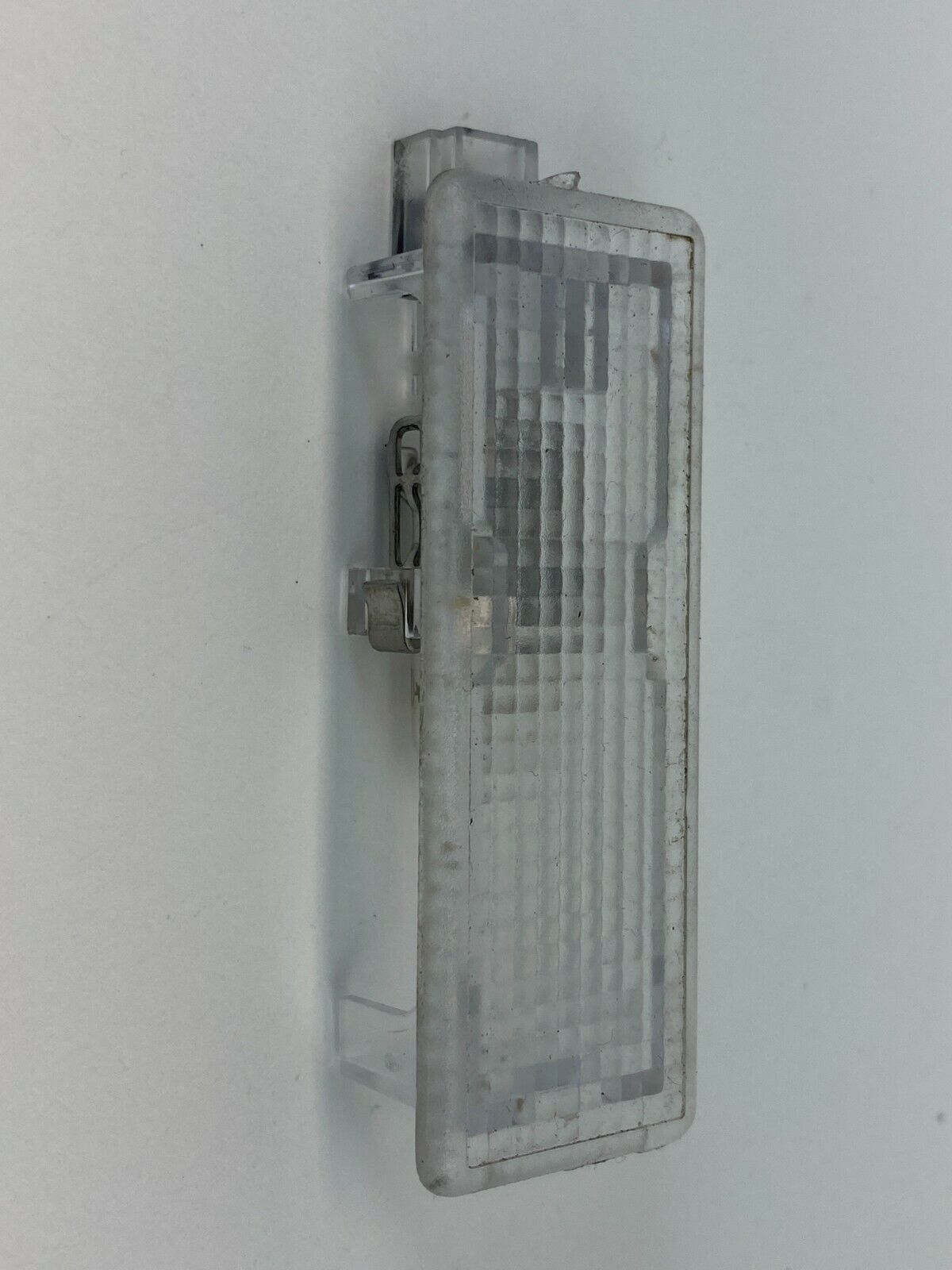 04 05 BMW 545i 04-07 525i Rear Right Side Interior Door Light Courtesy Lamp OEM