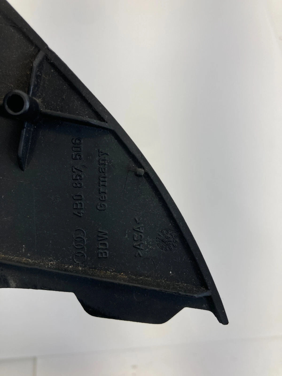 2003-2011 SAAB 9-3 SEDAN FRONT RIGHT SIDE TRIM MIRROR COVER CORNER OEM