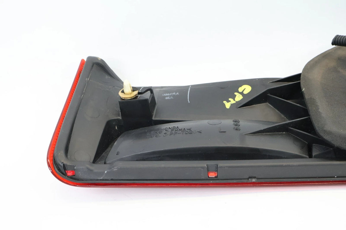 2001 2002 HONDA ACCORD SEDAN REAR TAIL LIGHT TRUNK TAILLIGHT LEFT INNER LAMP OEM