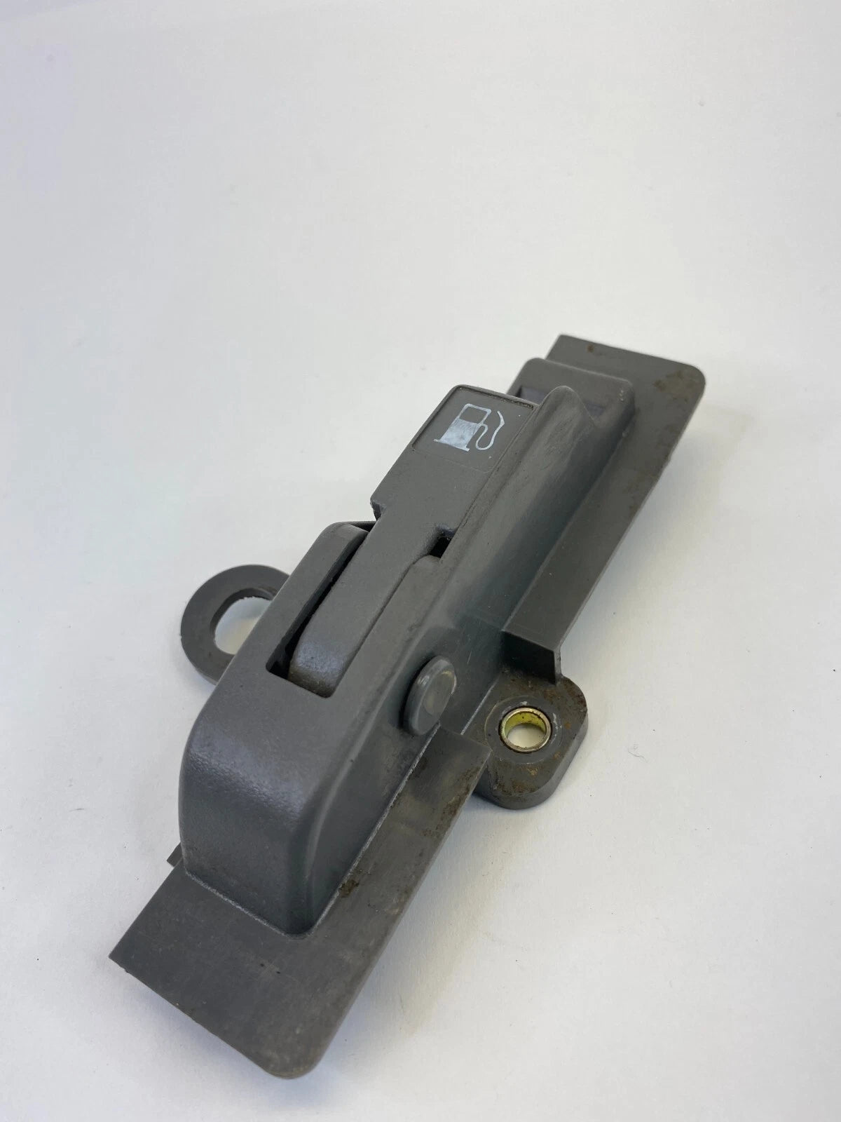 2004-2006 MAZDA MPV FUEL GAS TANK LID DOOR OPENER RELEASE HANDLE LEVER SWITCH