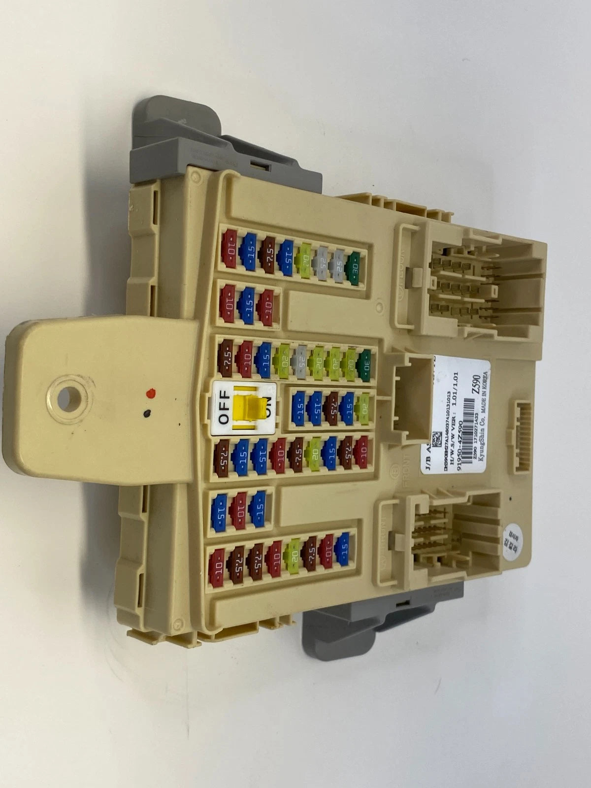2017 2018 HYUNDAI SANTA FE SPORT ENGINE FUSE BOX BLOCK TERMINAL 919504Z590 OEM
