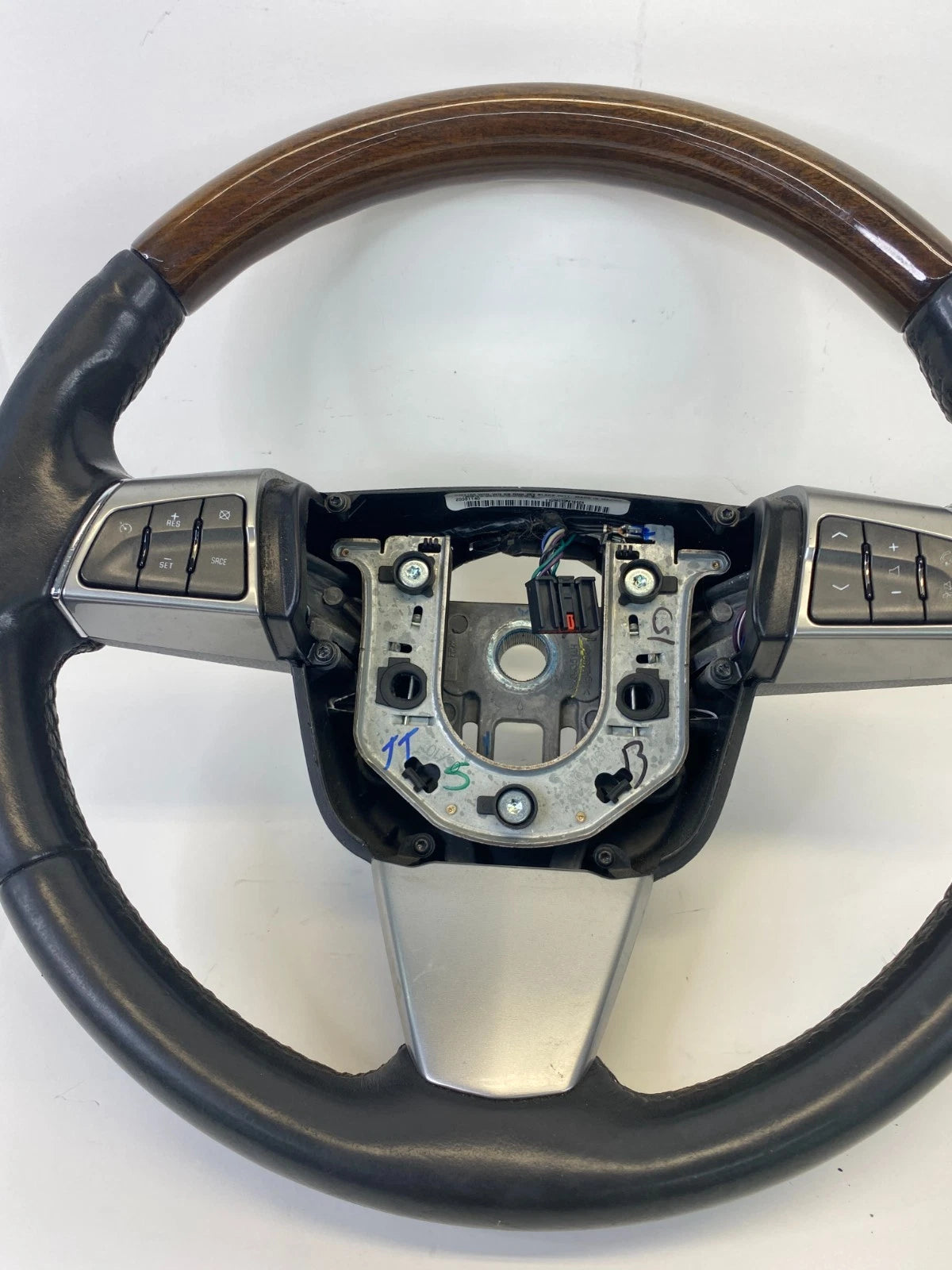 2011 CADILLAC SRX STEERING WHEEL WITH CONTROLS WOOD BLACK LEATHER 20981140 OEM