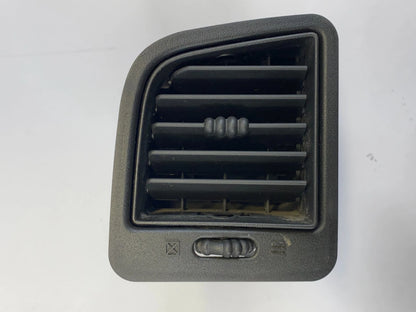 2000-2006 CHEVROLET TAHOE DASH LEFT DRIVER AC AIR VENT OUTLET GRILLE 15771300
