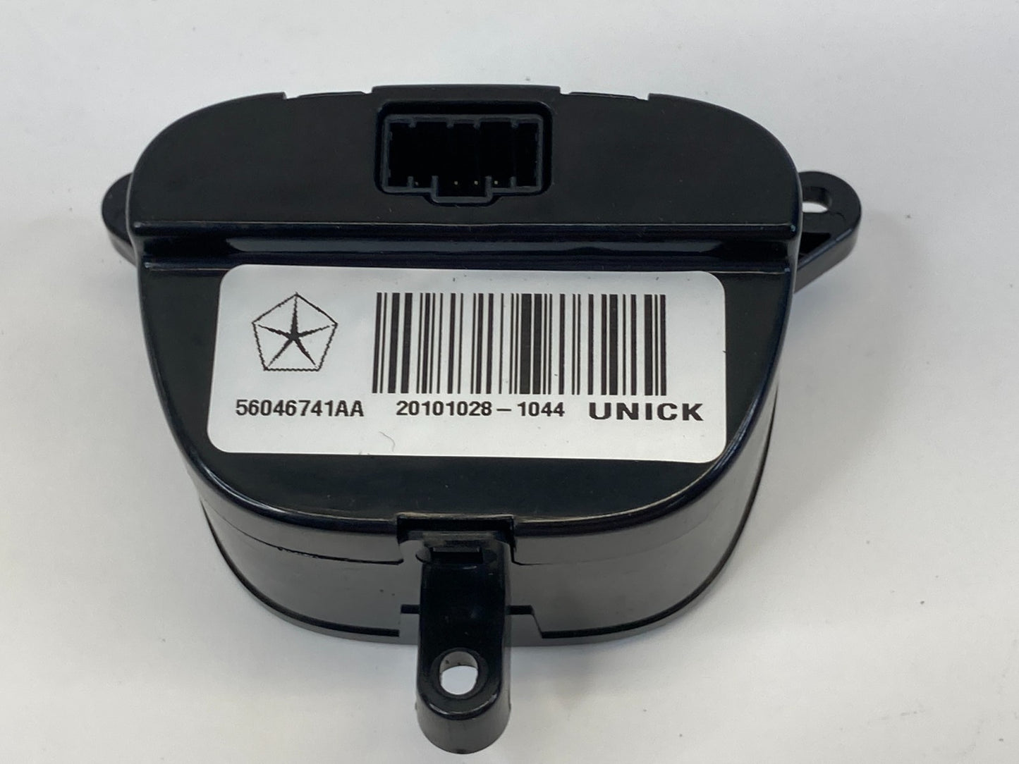 11-16 Chrysler Town & Country Center Dash Mount Analog Clock 56046741AA OEM