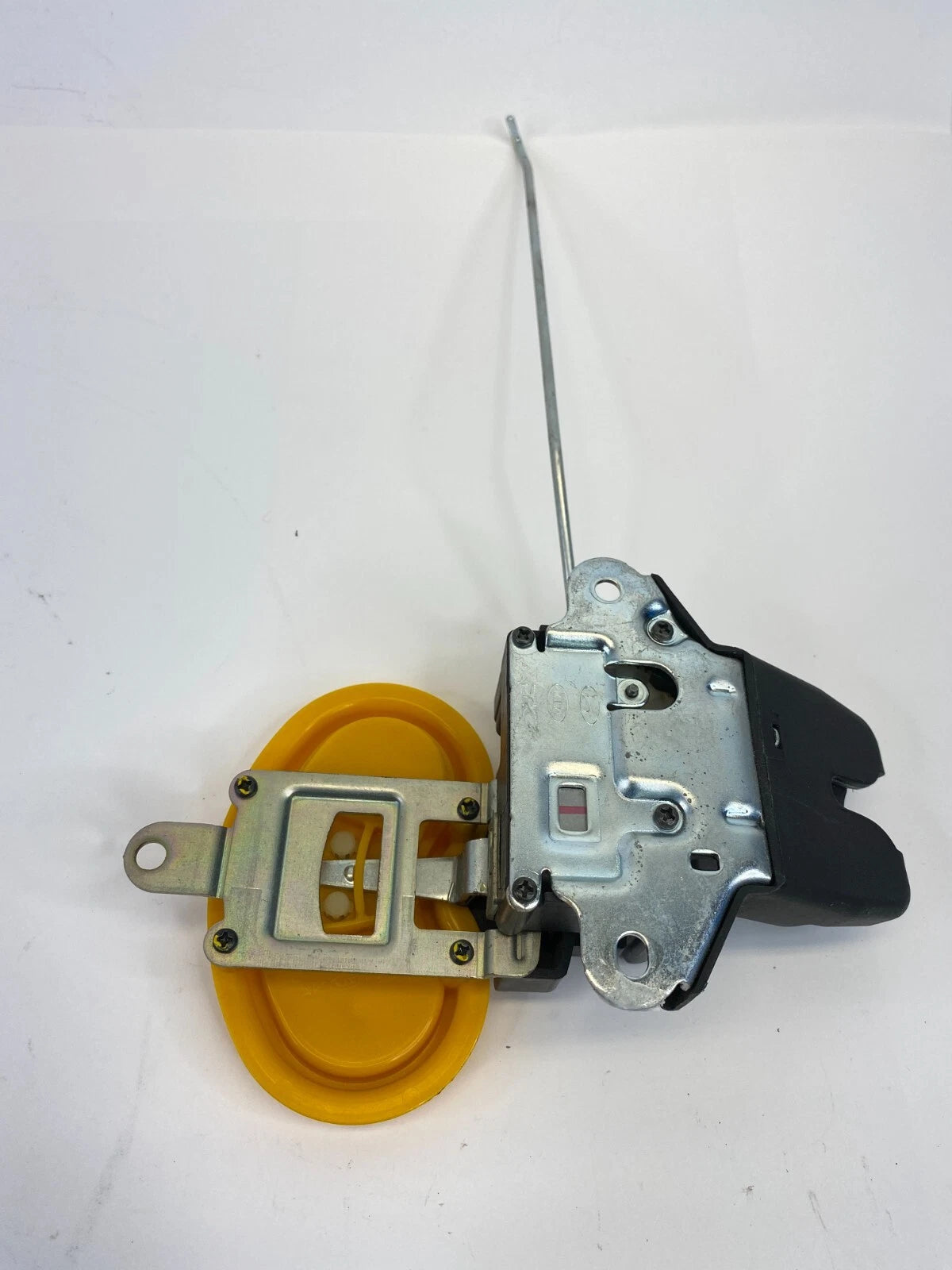 2006-2010 HYUNDAI ELANTRA SEDAN REAR TRUNK LID LOCK LATCH ACTUATOR RELEASE OEM
