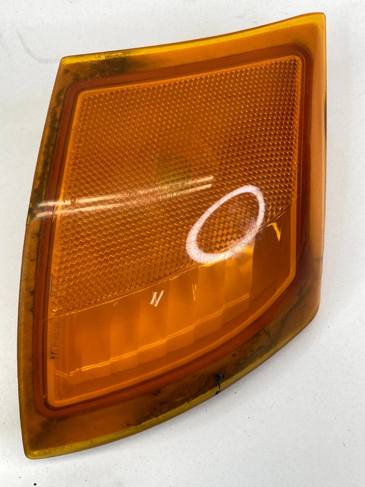 2002-2007 SATURN VUE SUV 4-DR RIGHT SIDE TURN SIGNAL MARKER LIGHT LAMP ASSEMBLY