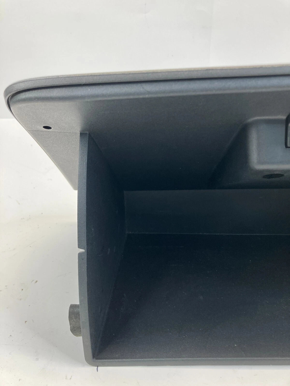 2008 2009 2010 2011 FORD FOCUS GLOVE BOX STORAGE COMPARTMENT ASSEMBLY OEM