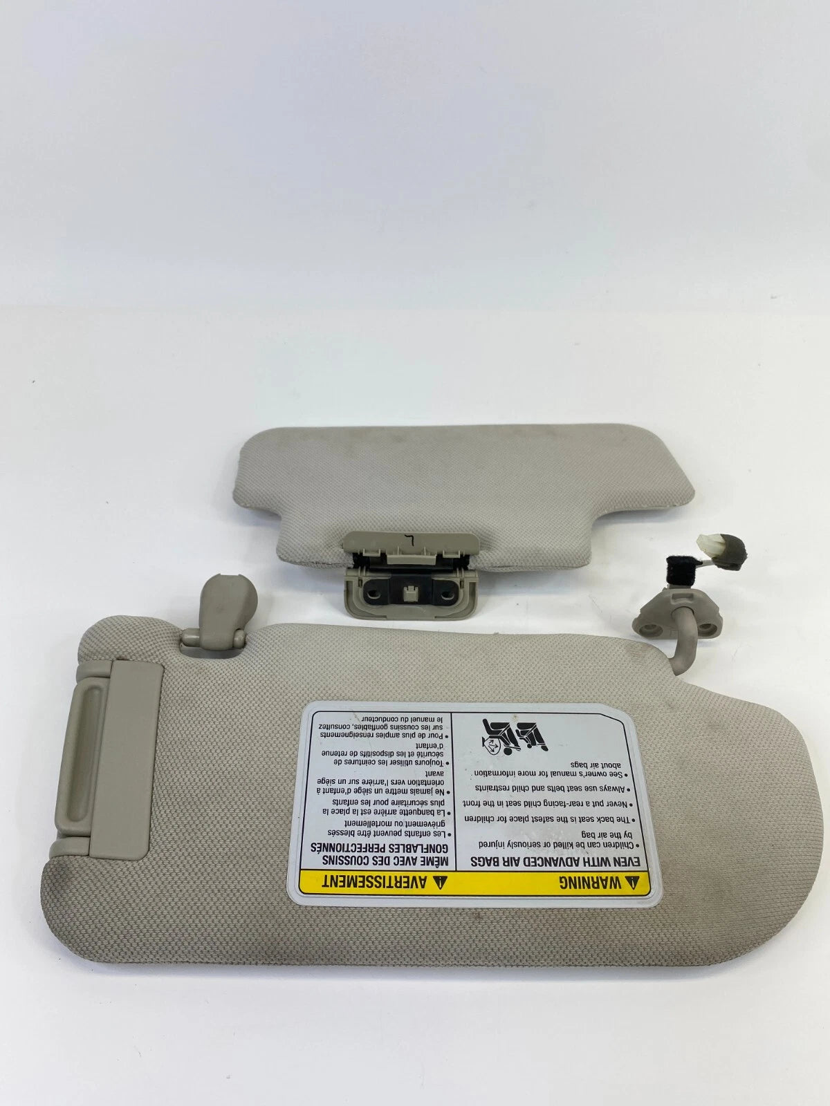 2006-2010 INFINITI M35 M45 LEFT DRIVER SUNVISOR SUN VISOR SHADE OEM